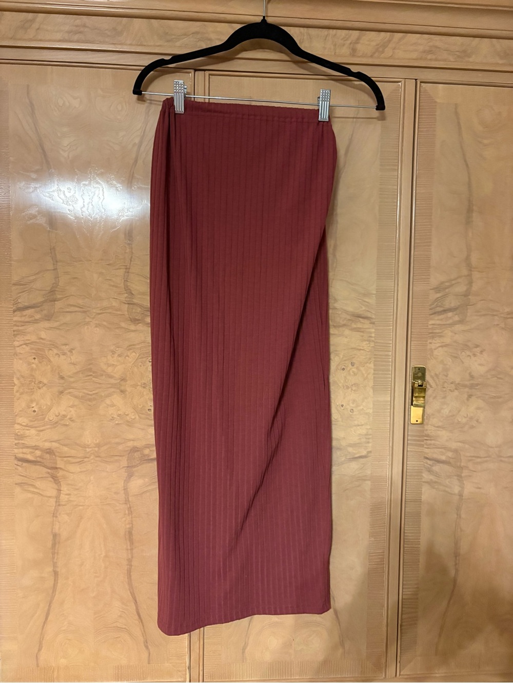 Maternity Ribbed Skirt in Dusty Rose